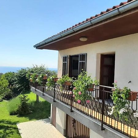 Apartment Perfect Sea View Lucija Exteriör bild